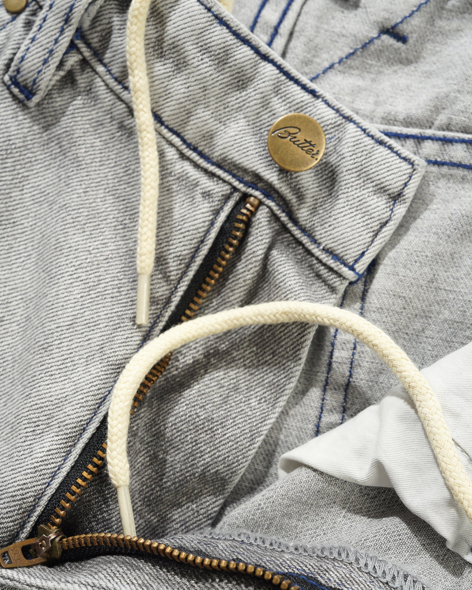Bronco Denim Shorts, Washed Grey