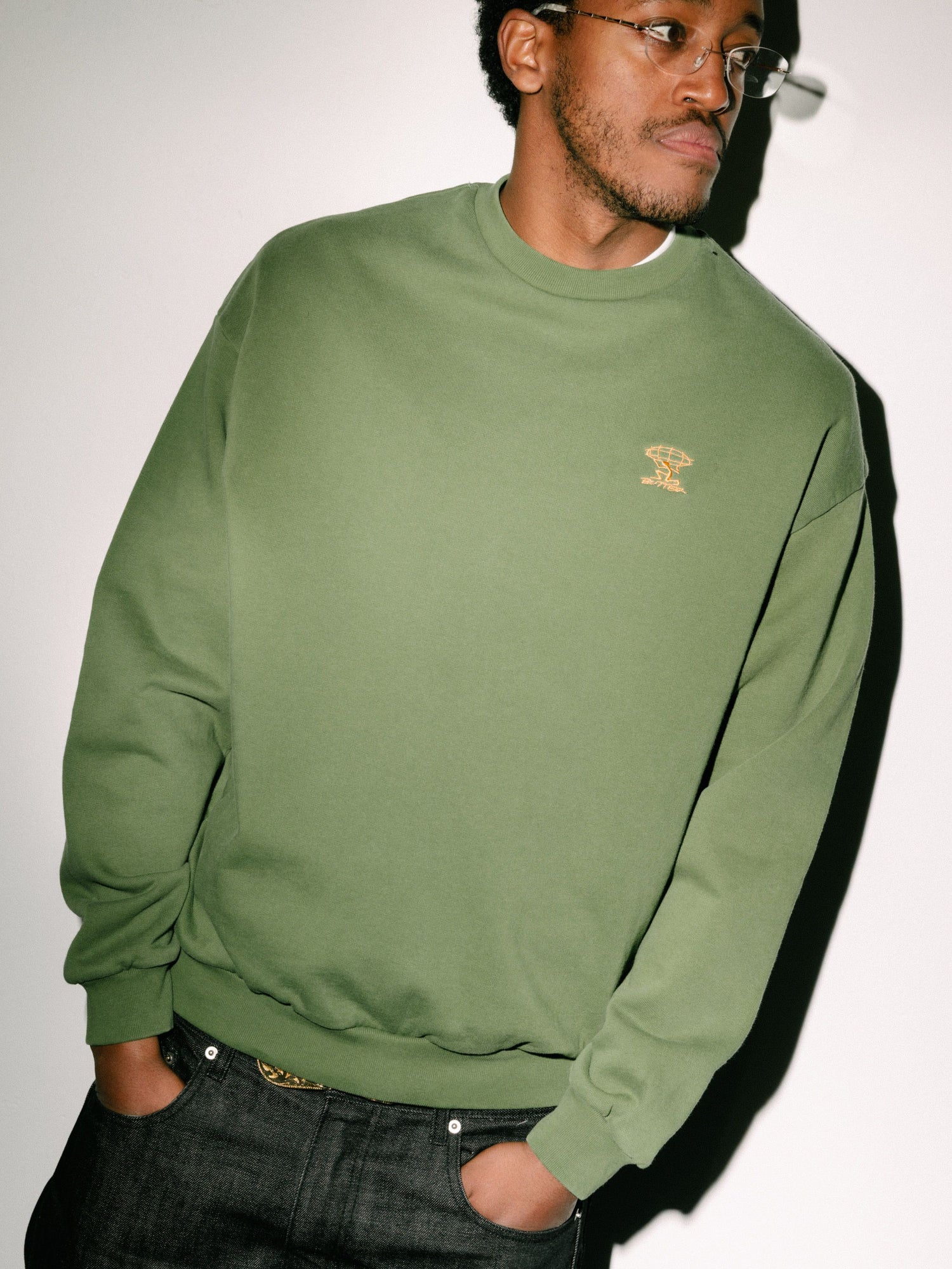 Terrain Basic Crewneck, Washed Black