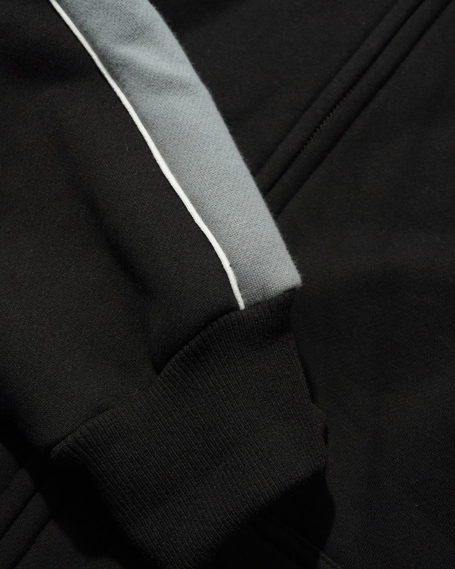 Connection Zip-Thru Hood, Black