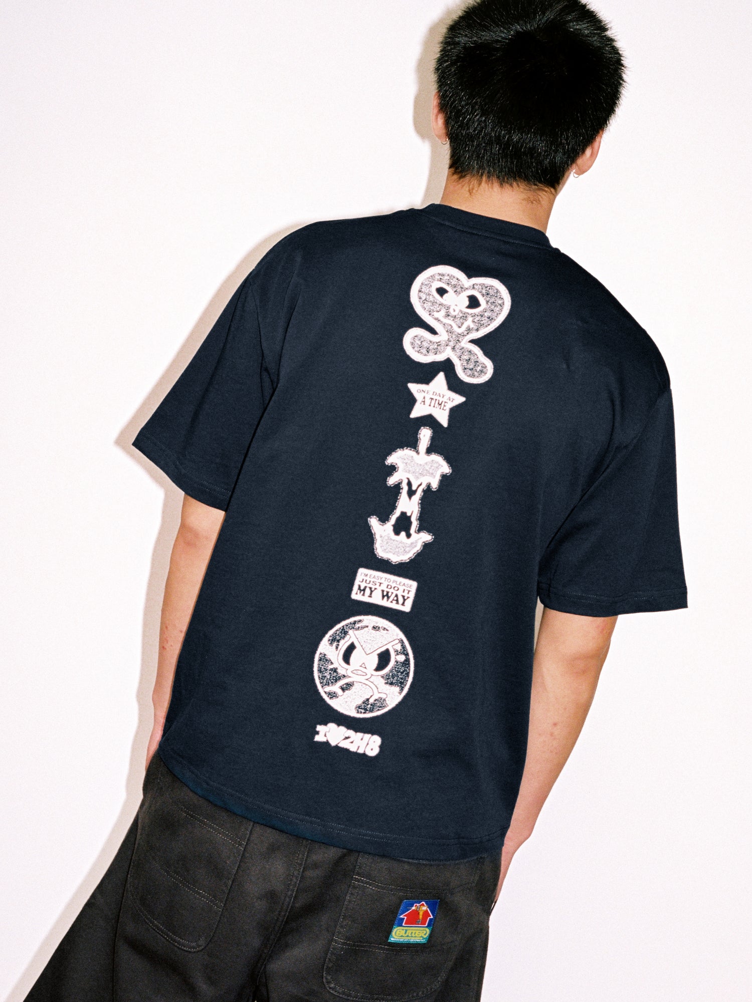 Pins Tee, Navy