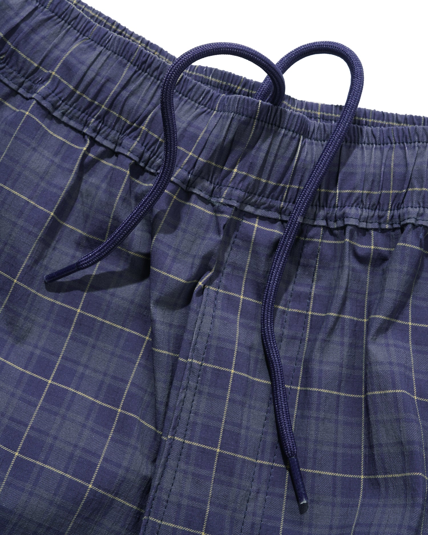 Main Shorts, Navy Plaid