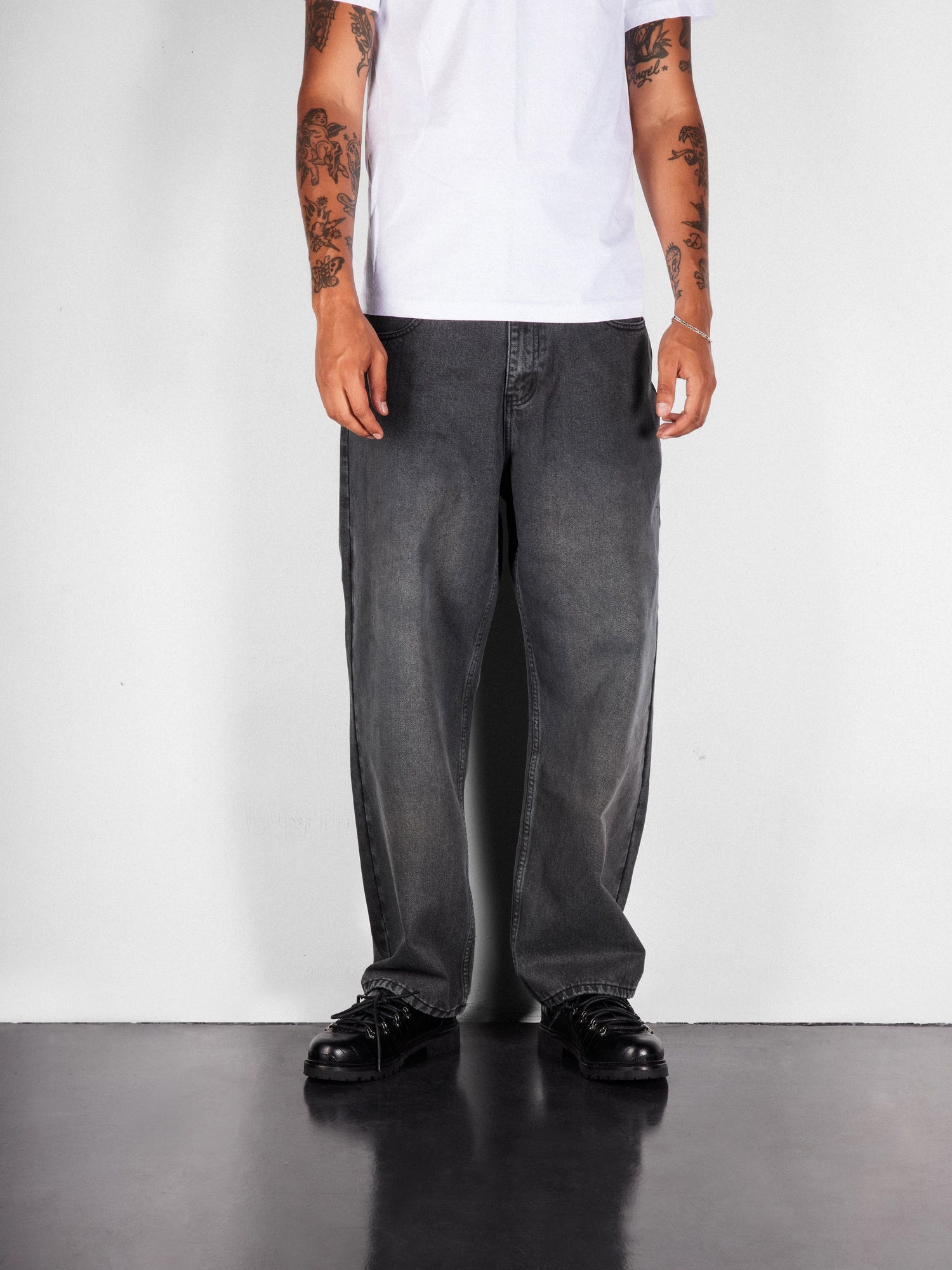 Relaxed Denim Jeans, Streaky Black