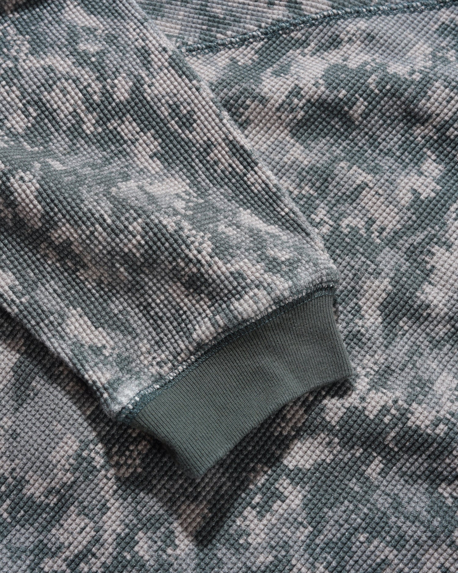 Waffle L/S Top, Digital Camo